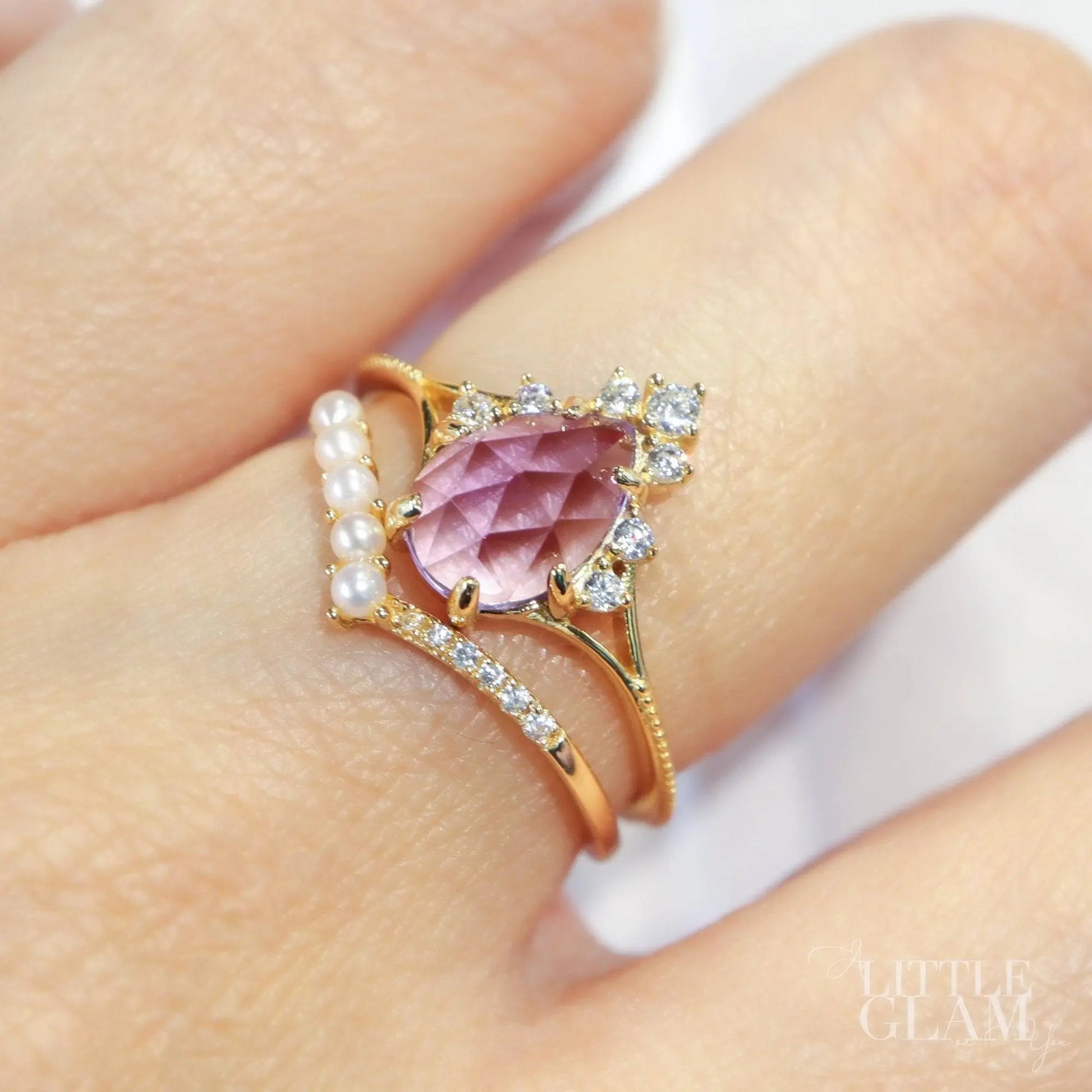 Elegant Princess Amethyst & Arch Band Ring Set Amethyst & White Topaz & Cubic Zirconia