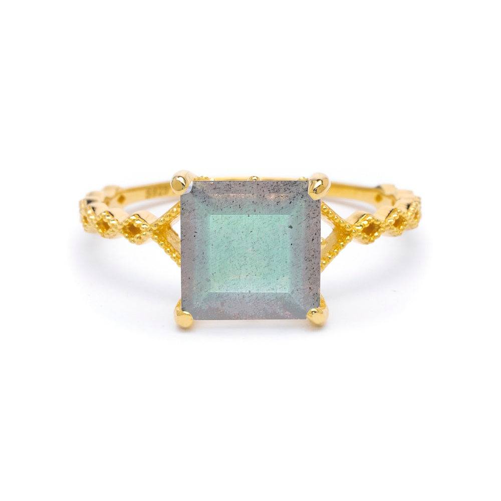 Royal Glam Labradorite Ring Labradorite